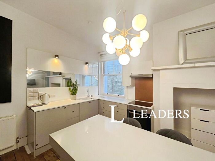 1 Bedroom Flat To Rent In The Drive, Hove, East Sussex, BN3