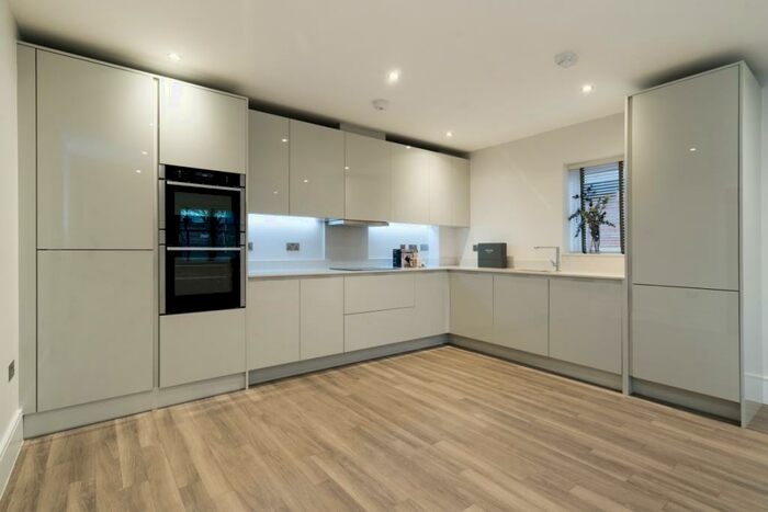 1 Bedroom Apartment To Rent In Buzzard Close Stratford-upon-Avon, CV37