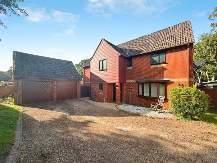 4 Bedroom Detached House For Sale In The Chase, Brandon, IP27