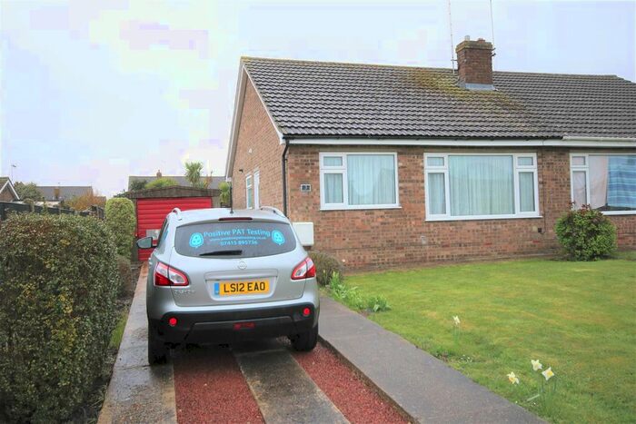 2 Bedroom Semi-Detached Bungalow To Rent In Pinewood Close, Clacton-On-Sea, CO15