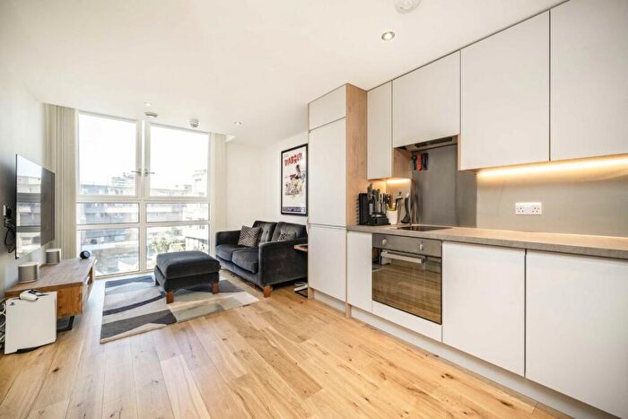 1 Bedroom Flat For Sale In Lamb's Passage, City Of London, EC1Y