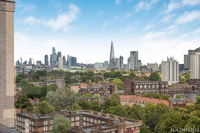 2 Bedroom Flat For Sale In Albert Embankment, London, SE1