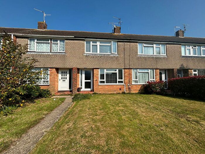 3 Bedroom Terraced House To Rent In Cedar Close, Worthing, BN13