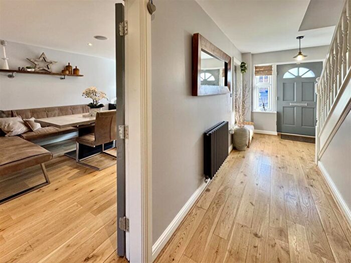 5 Bedroom Detached House For Sale In Henry Moore Court, Woolley Grange, Barnsley, S75