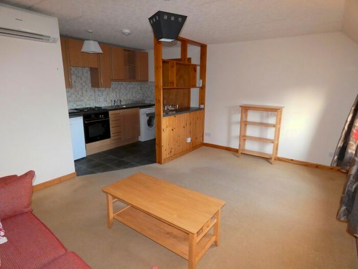 1 Bedroom Flat To Rent In Gerry Square, Thurso, Caithness KW14