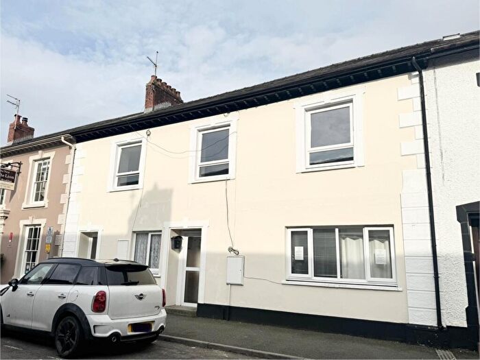Terraced House For Sale In Stone Street, Llandovery, Carmarthenshire., SA20