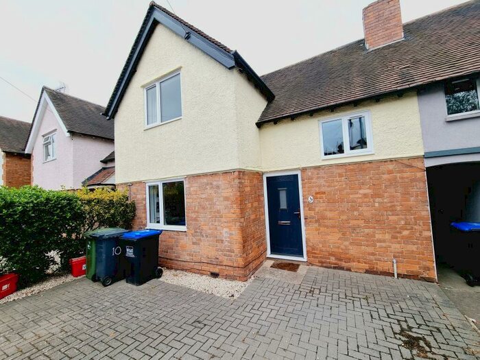3 Bedroom Terraced House To Rent In Greville Road, Warwick, CV34