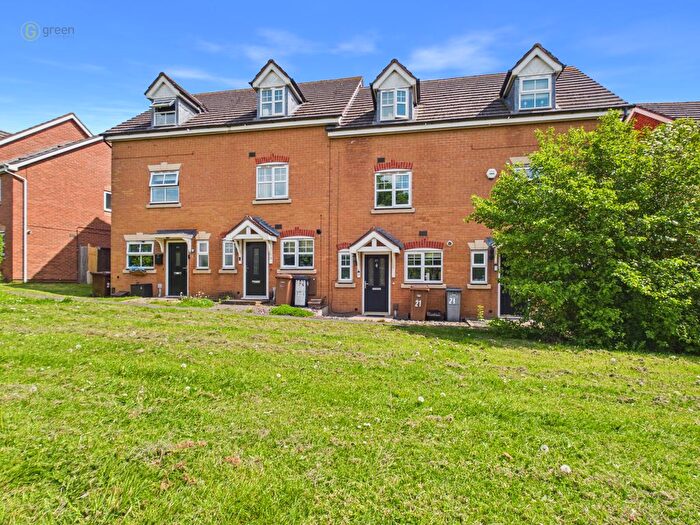 3 Bedroom Terraced House For Sale In Henbury Drive, Chelmsley Wood, Solihull, B37