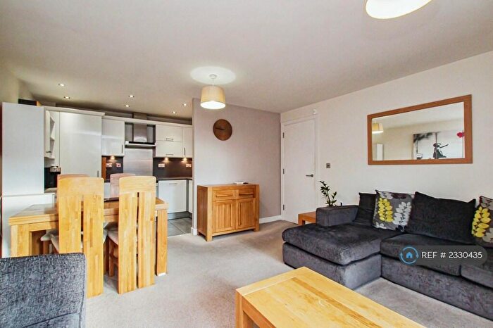 1 Bedroom Flat To Rent In Eluna Apartments, London, E1W