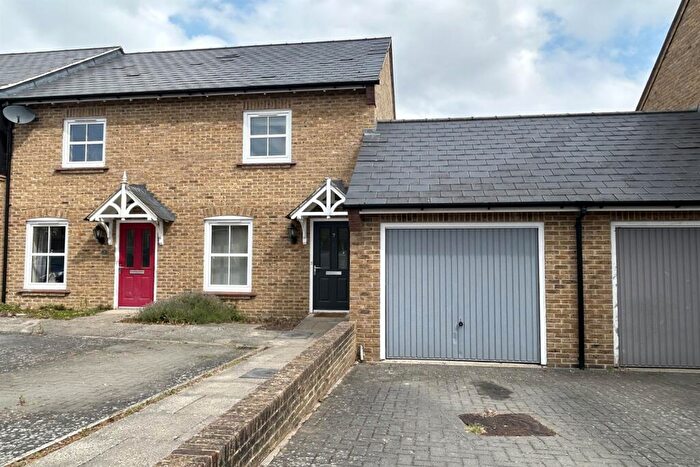 2 Bedroom House To Rent In Sherfield Park, Nr Basingstoke, RG27