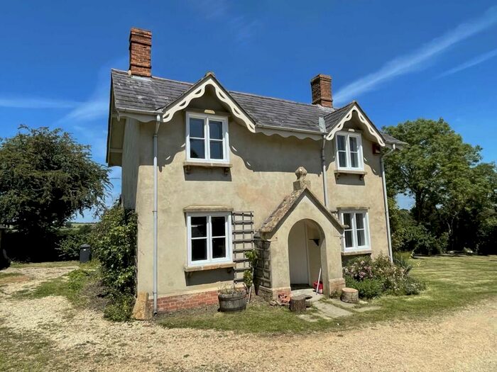 3 Bedroom Detached House To Rent In Tidmington Lodge, Tidmington, CV36