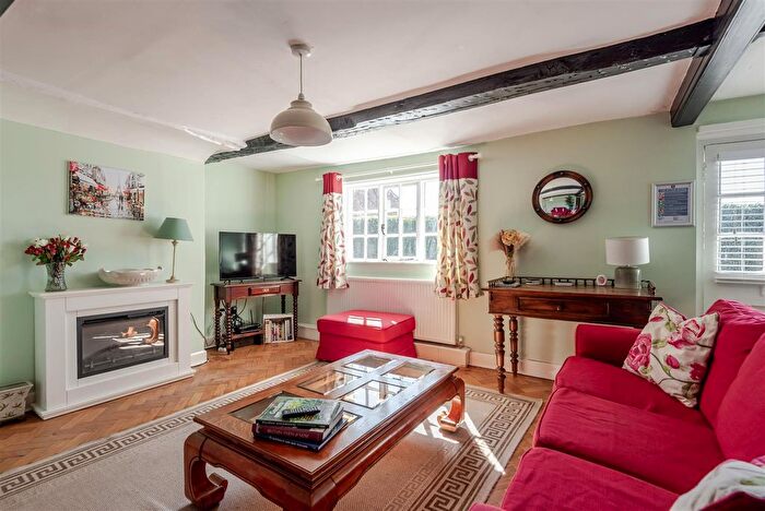2 Bedroom Cottage To Rent In Rostherne Lane, Rostherne, Knutsford, WA16