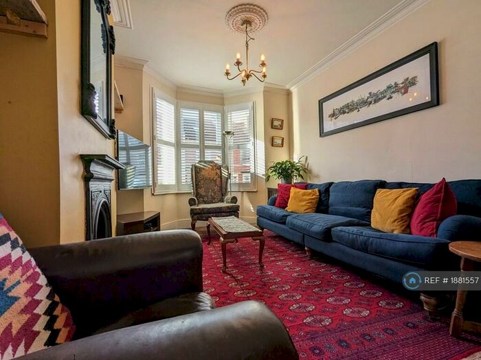 3 Bedroom Terraced House To Rent In Aubrey Road, Bristol, BS3