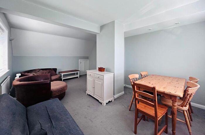 3 Bedroom Apartment To Rent In Bristol Gate, Brighton, BN2