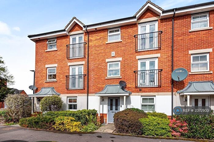 4 Bedroom Terraced House To Rent In Rossby, Shinfield, Reading, RG2