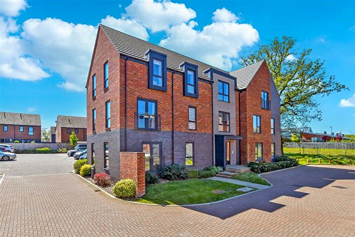 1 Bedroom Flat For Sale In Cheerio Lane, Pease Pottage, West Sussex, RH11