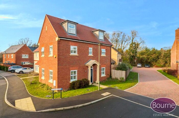 5 Bedroom Semi-Detached House To Rent In Tithe Lane, West End, Woking, Surrey, GU24
