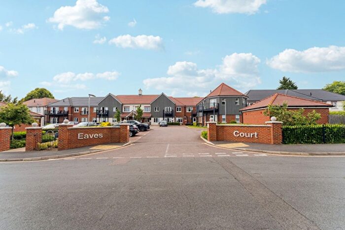 2 Bedroom Property For Sale In The Retreat, Princes Risborough, HP27