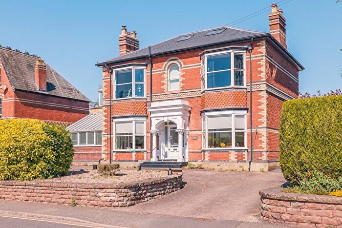 3 Bedroom Flat For Sale In Gloucester Road, Ross-On-Wye, Herefordshire, HR9