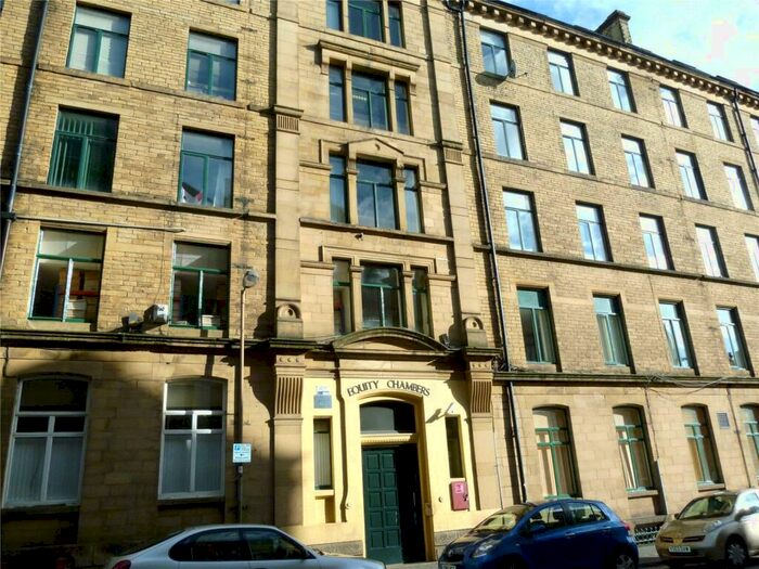 2 Bedroom Apartment To Rent In Equity Chambers, Piccadilly, Bradford, West Yorkshire, BD1