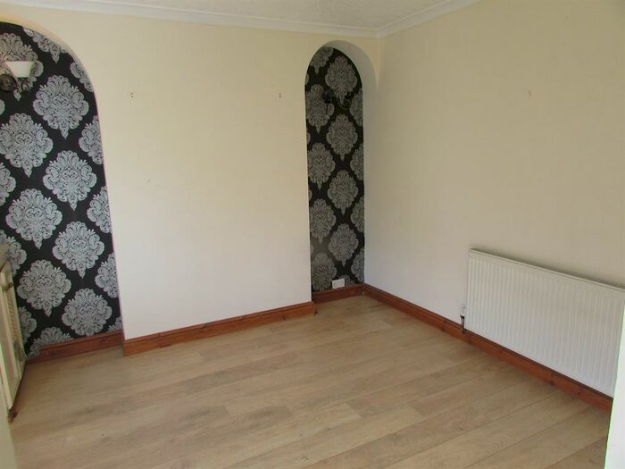3 Bedroom SemiDetached House To Rent In Thomas Street, Tamworth