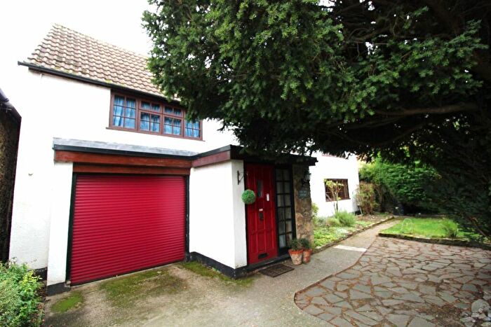 4 Bedroom Detached House For Sale In High Street, Turvey, MK43