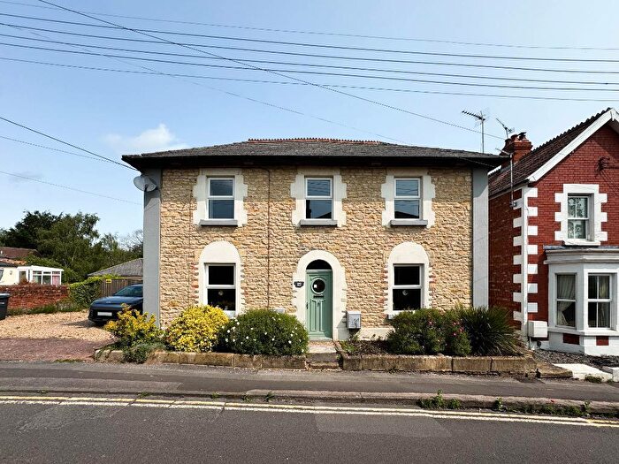 3 Bedroom Detached House For Sale In Union Street, Melksham, Wiltshire, SN12