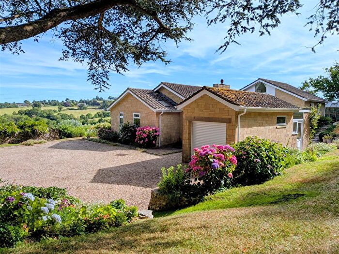 4 Bedroom Detached House For Sale In Clayhanger Lane, Wadeford, Chard, TA20