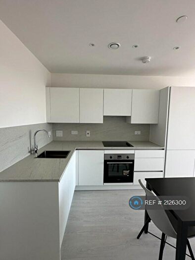 1 Bedroom Flat To Rent In Shearwater Drive, London, NW9