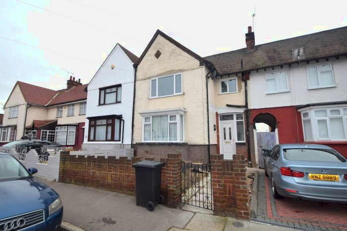 3 Bedroom Semi-Detached House To Rent In St. Marks Avenue, Northfleet, Gravesend, Kent, DA11