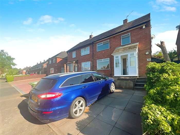 3 Bedroom Semi-Detached House To Rent In Swancote Drive, Merry Hill, Wolverhampton, WV4