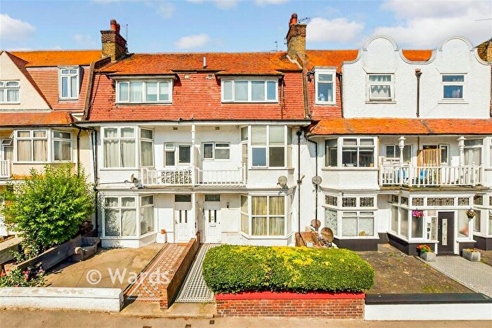 3 Bedroom Duplex For Sale In Surrey Road, Cliftonville, Margate, Kent, CT9