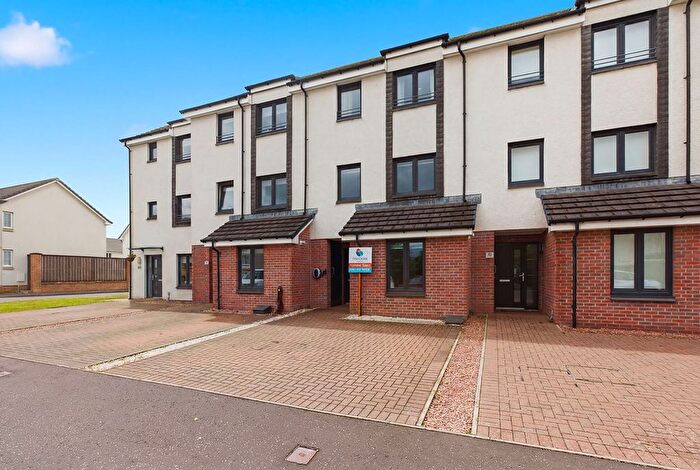 4 Bedroom Town House For Sale In Kenley Road, Renfrew, PA4