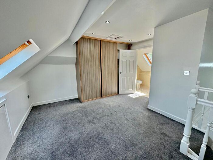 2 Bedroom Flat To Rent In Arbury Road, Nuneaton, CV10