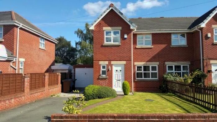3 Bedroom Semi-Detached House To Rent In Durham Street, Wigan, WN1