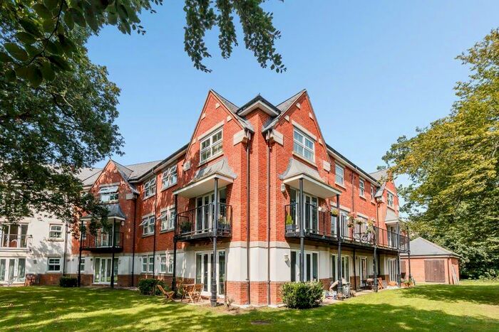 1 Bedroom Apartment To Rent In Rossby, Shinfield, RG2