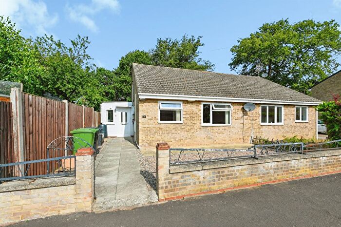 2 Bedroom Semi-Detached Bungalow For Sale In Hadley Crescent, Heacham, King's Lynn, PE31