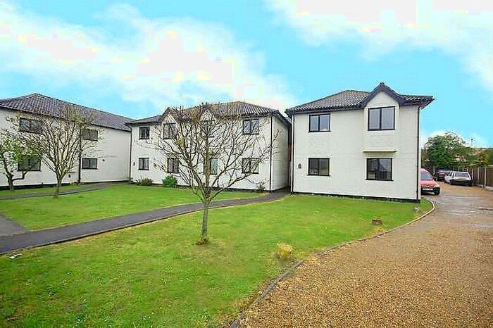 1 Bedroom Apartment To Rent In Bell Court, East Hanningfield Road, Rettendon Common, Chelmsford, CM3