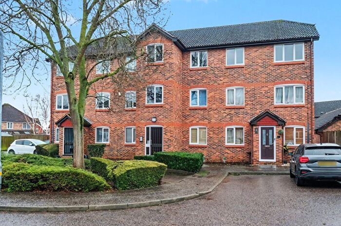 2 Bedroom Flat To Rent In Earlsfield Drive, Chelmer Village, Chelmsford, CM2