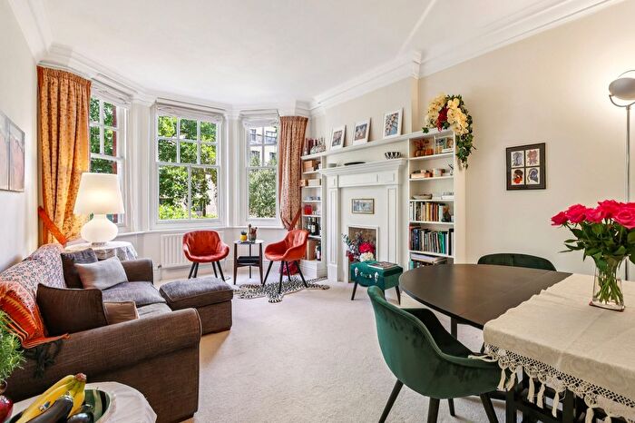 2 Bedroom Flat For Sale In Greycoat Gardens, Greycoat Street, SW1P