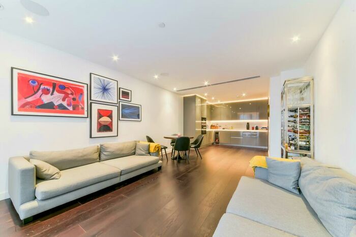 2 Bedroom Flat For Sale In Glacier House, The Residence, Nine Elms, SW11