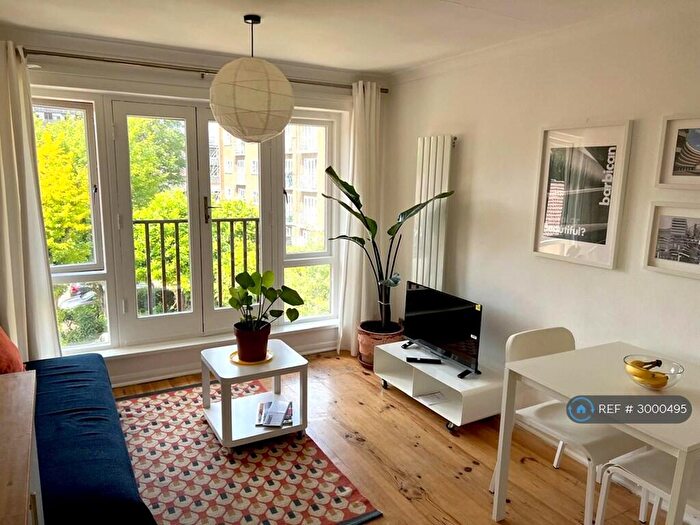 2 Bedroom Flat To Rent In Hackney, London, E8