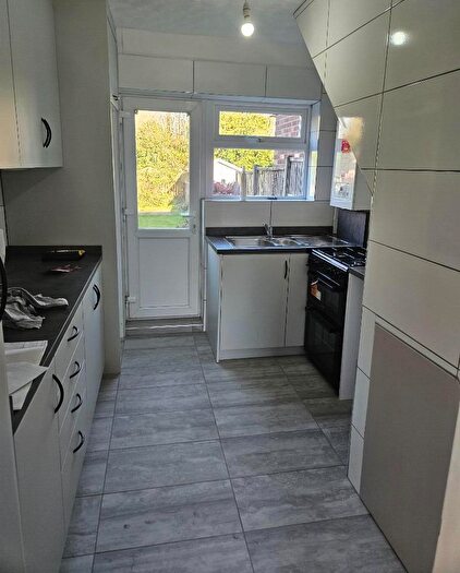 2 Bedroom Terraced House To Rent In Whitefields Road, Waltham Cross, Hertfordshire, EN8