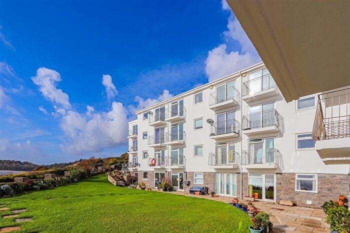 1 Bedroom Apartment For Sale In Maes-Y-Coed, Barry, CF62