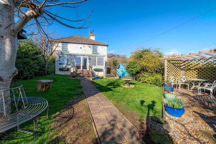 4 Bedroom Detached House For Sale In Alkham Valley Road, Alkham, CT15