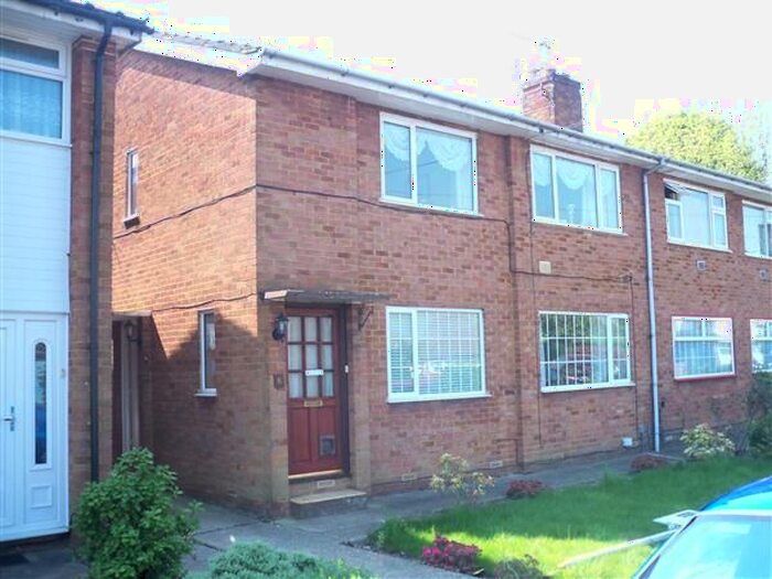 2 Bedroom Maisonette To Rent In Marriott Close, Feltham, TW14