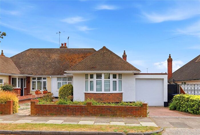 2 Bedroom Bungalow For Sale In Chelsworth Crescent, Thorpe Bay, Essex, SS1