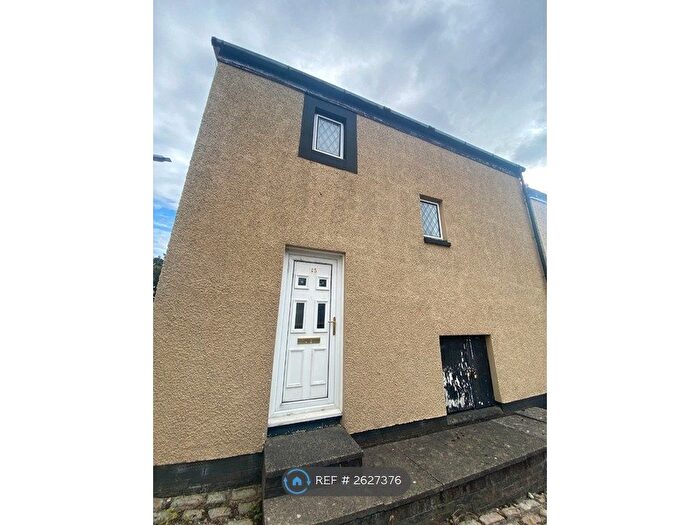 3 Bedroom End Of Terrace House To Rent In Shalloch Place, Bourtreehill South, Irvine, KA11