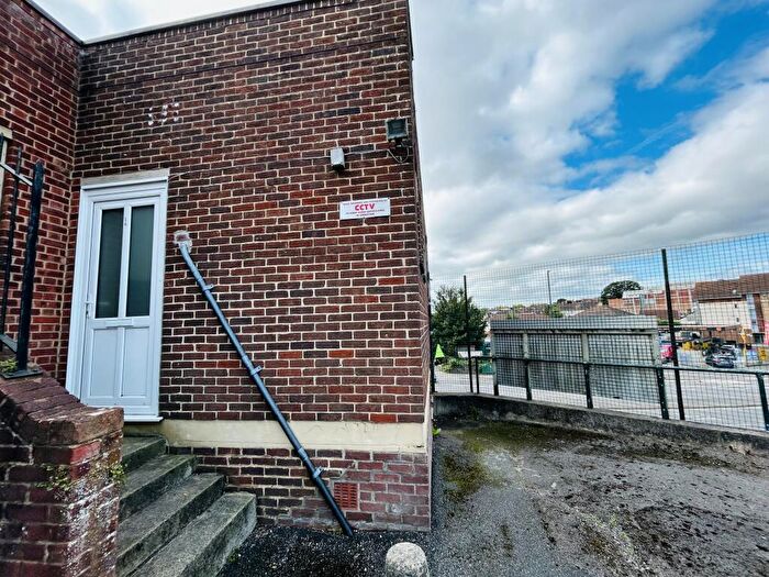 3 Bedroom Apartment To Rent In Brislington Hill, Bristol, BS4