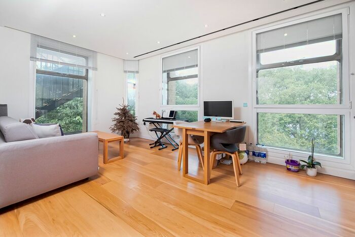 1 Bedroom Flat To Rent In Highbury Crescent, London, N5